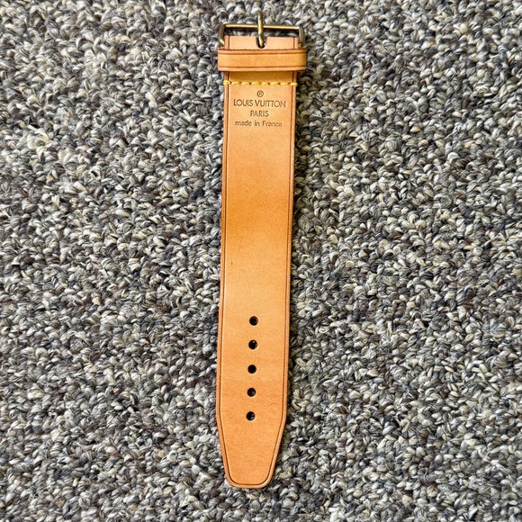 Louis Vuitton Vachetta Leather Poignet - Authentic - Picture 5 of 14